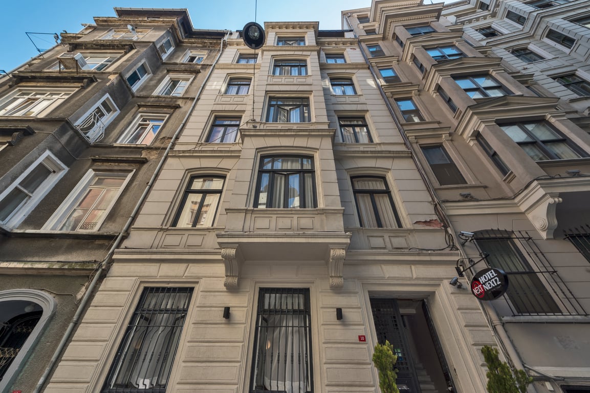 Hotel Next2