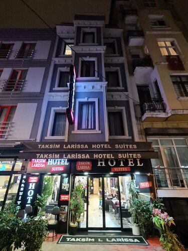 Taksi̇m Lari̇ssa Hotel Sui̇tes