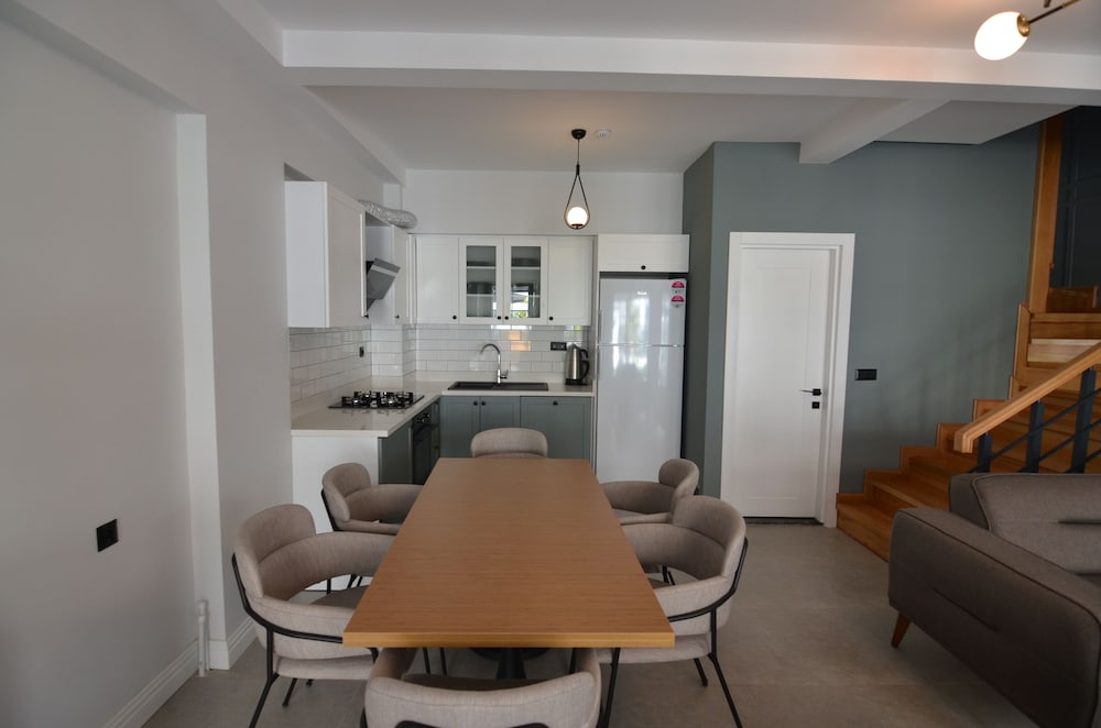 Juglans Suites