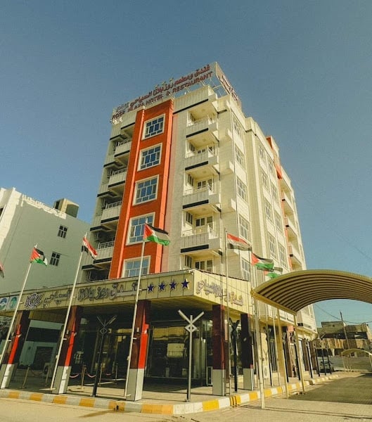 Rose Plaza Hotel