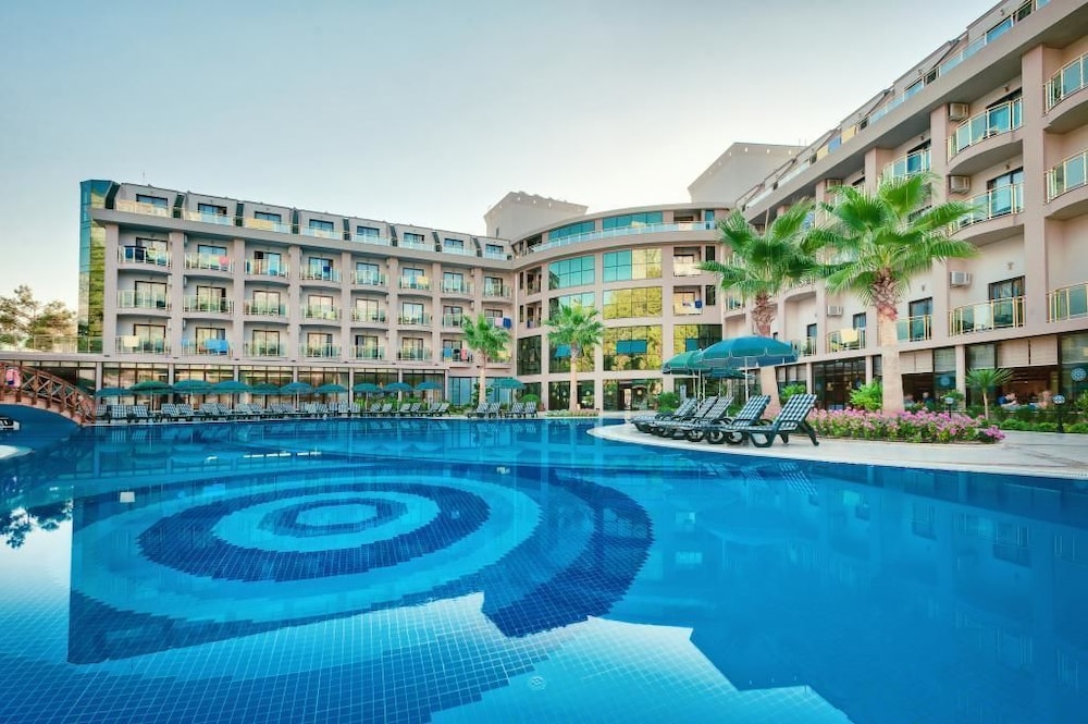 Alder Resort Hotel(also Known As Eldar Resort Hotel)(39km Away From Antalya)(does Not Accept Men Only Bookings)
