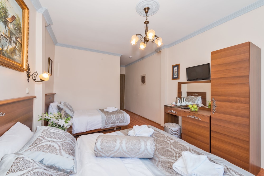 Turgut Hotel