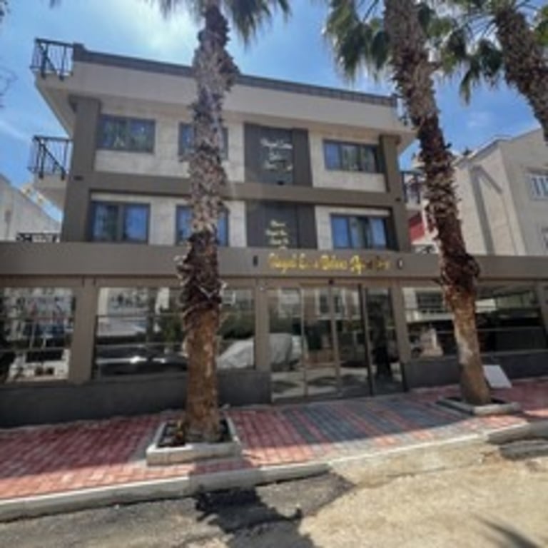 Hey Lara Hotel