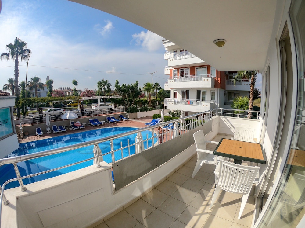 Irem Garden Hotel And Apartments(also Known As Irem Side Family Club Hotel)(74km Away From Antalya)