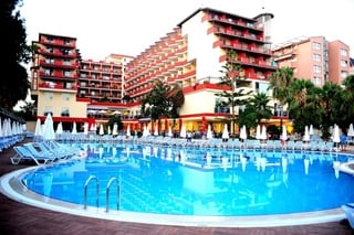 Holiday Park Resort (98Km Away From Antalya)