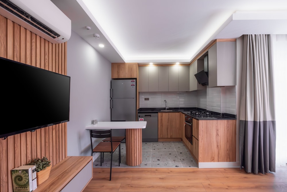 Verde Mare 1507 Suites (Limited Hours Front Desk Need To Contact Property In Advance)