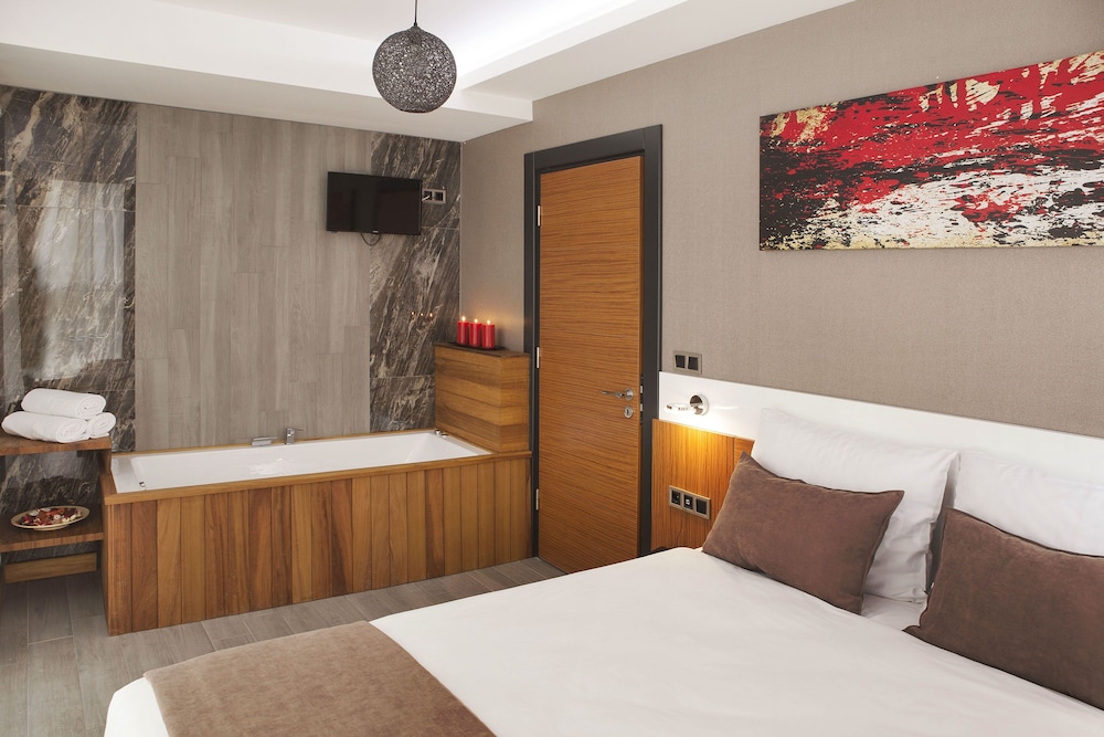 Buca Residence Hotel