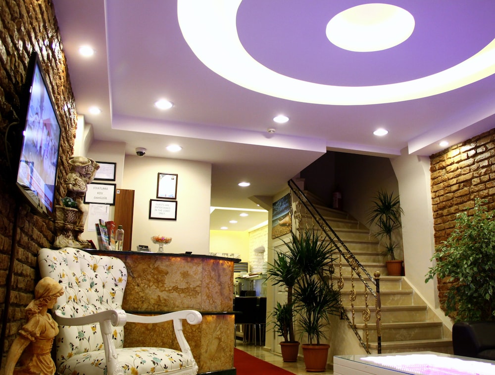 Life Room Hotel