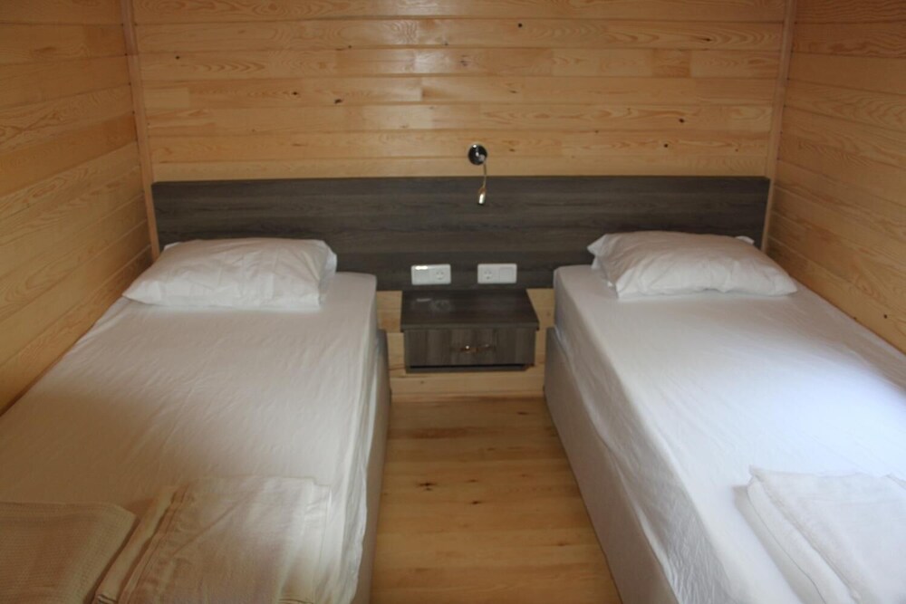 Villa Bilge (78Km Away From Antalya) (No Front Desk,Contact The Property Five Days In Advance)
