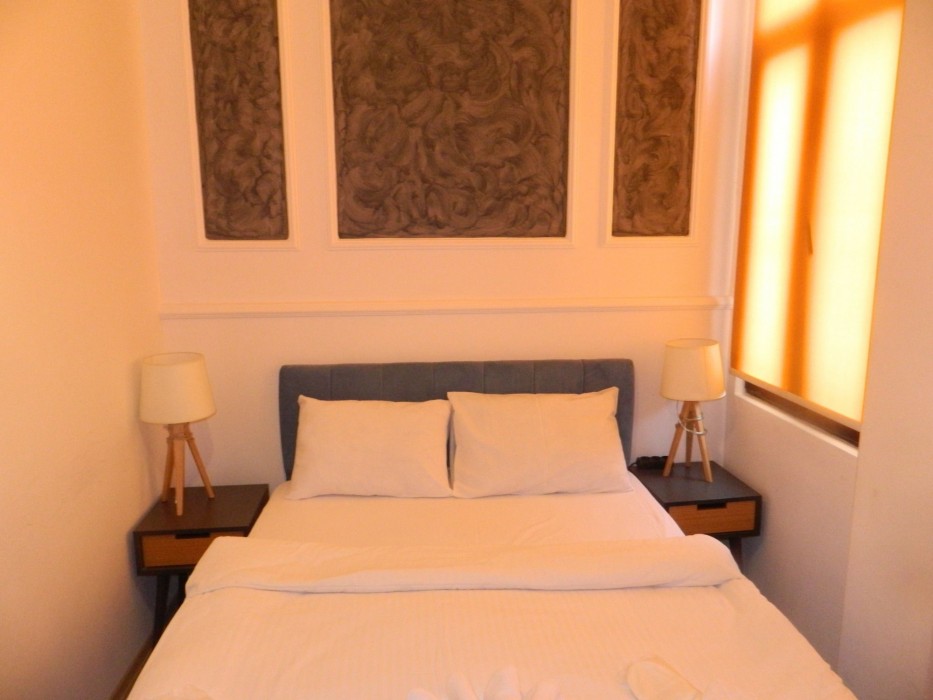 Taksim Alya Suites (No Front Desk Need To Contact Property 7 Days In Advance)