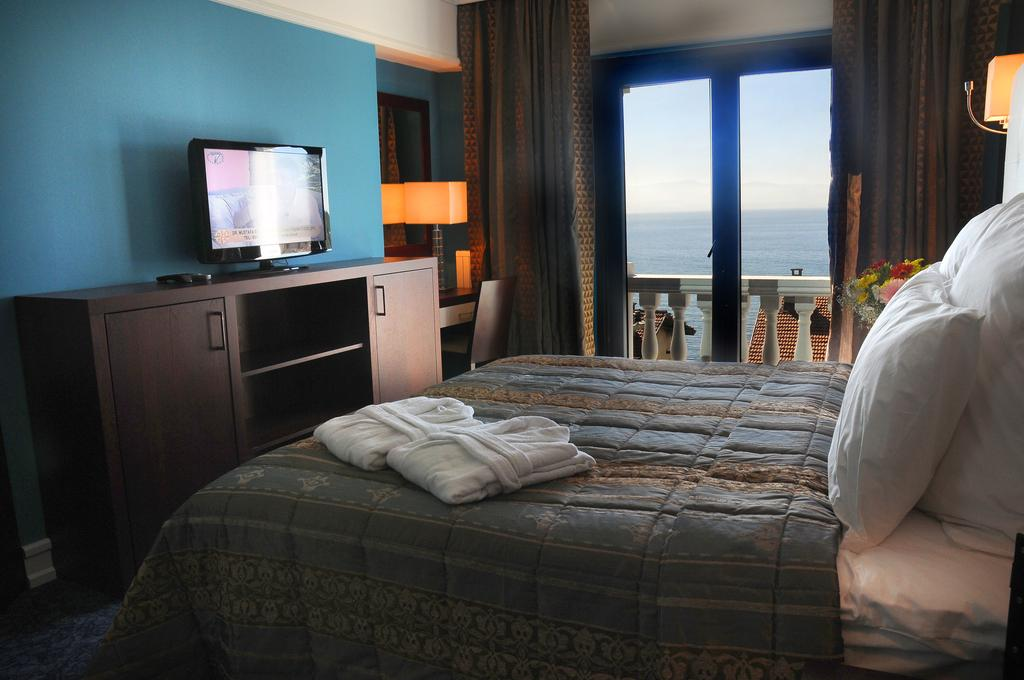 Paradise Island Hotel (62 Km Away From Istanbul)