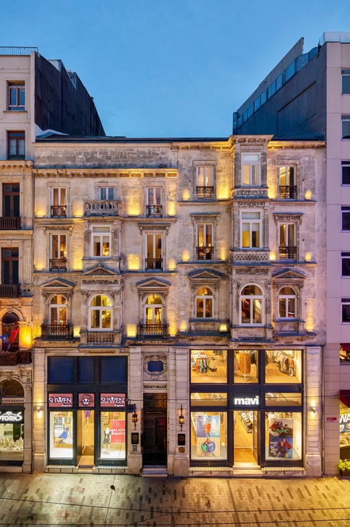 Mr CAS Hotels