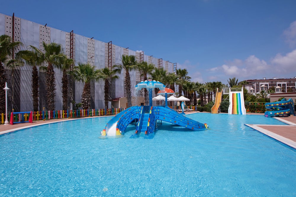 Selge Beach Resort And Spa All Inclusive (88km Away From Antalya)(does Not Accept Men Only Bookings)