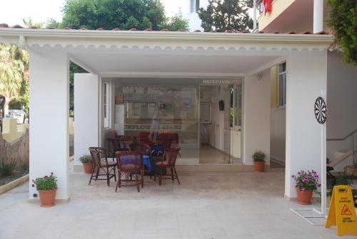 Sun Flower Apart Hotel (72km Away From Antalya)