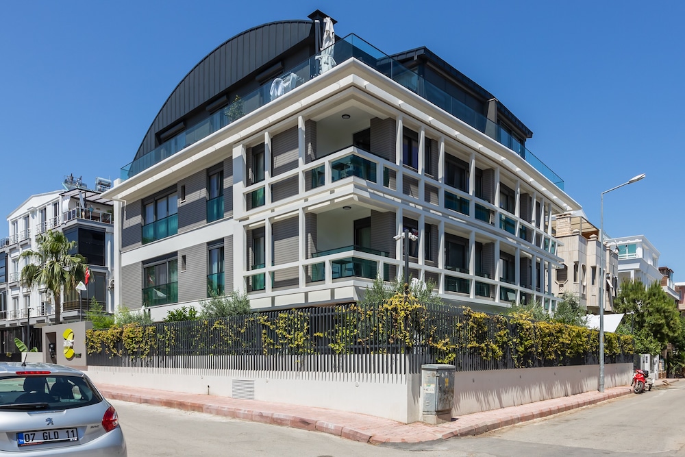 Z Suites