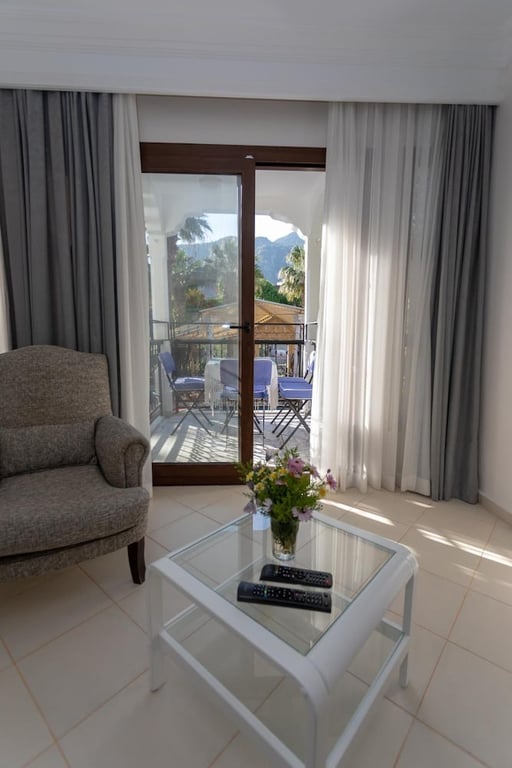 Mitos Apartments (to Make Arrangement For Check In Please Contact The Property At Least 5 Days In Advance)