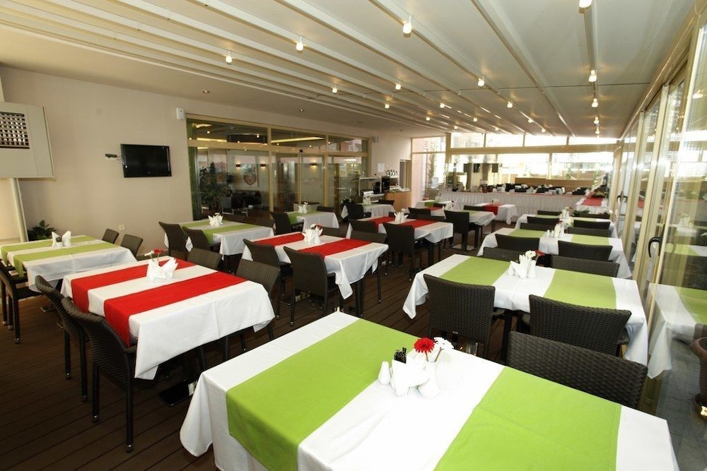 Dream Life Hotel