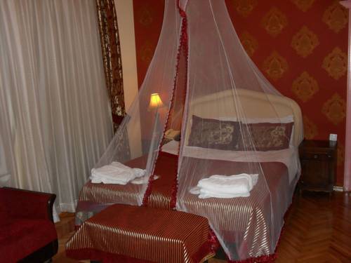 Tutav Ch Boutique Hotel
