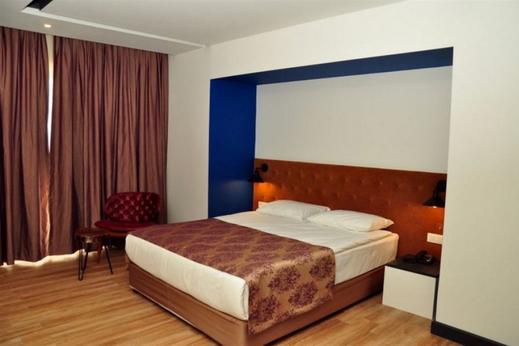 Sey Beach Hotel And Spa