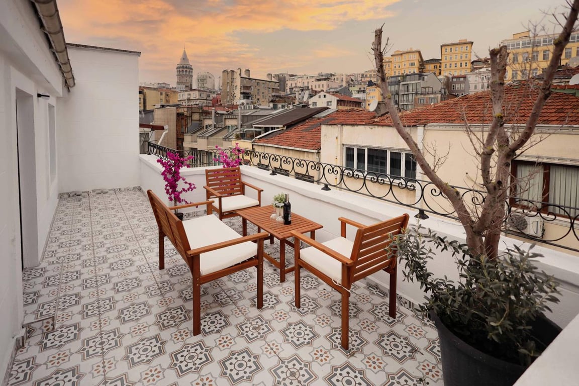 Galata 1875 Suites