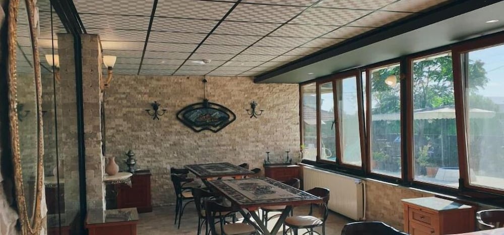 Royal Park Hotel Corlu Bed And Breakfast(39km Away From Tekirdag)