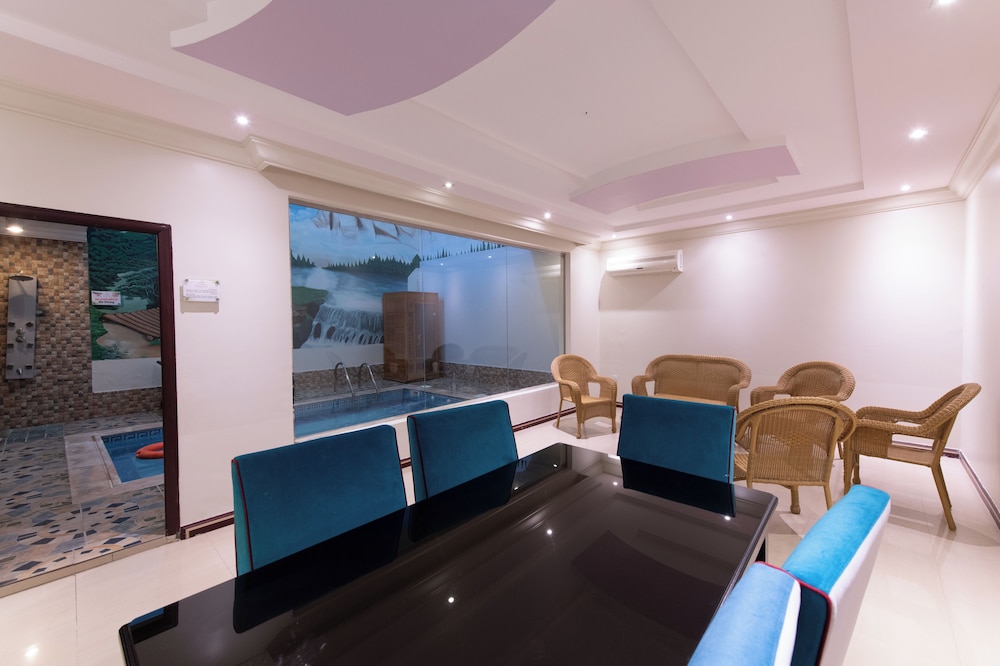 Meral Oasis Hotel Villas(also Known As Meral Oasis Resort Taif)