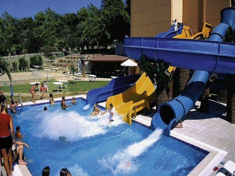 Grand Side Hotel All Inclusive (69 Km Away From Antalya)