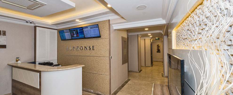 Alphonse Hotel