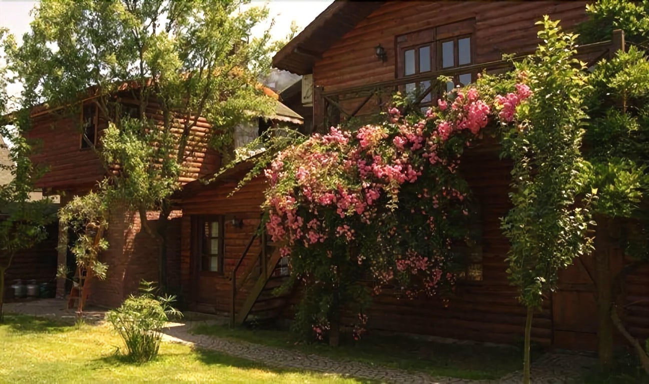 Tranquilla River Lodge