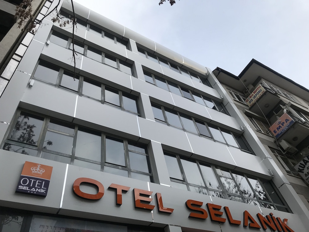 Selanik Hotel