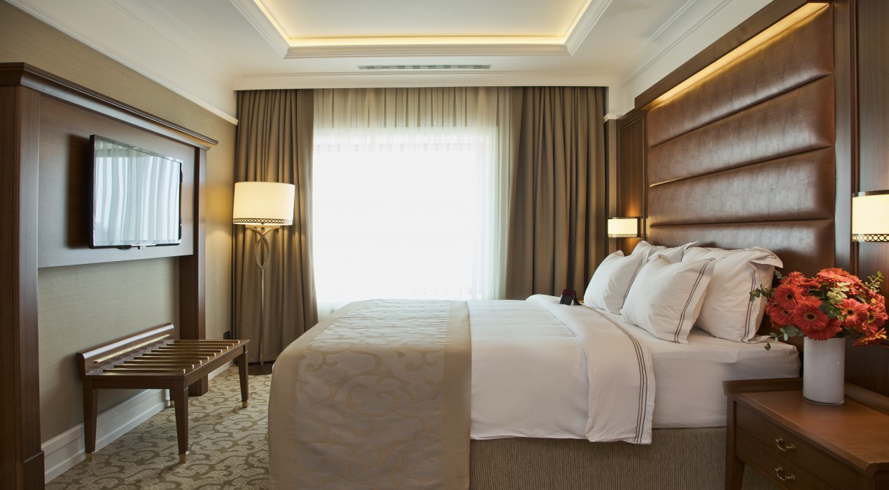 Rotta Hotel Istanbul(also Known As Retaj Royale Istanbul Hotel)