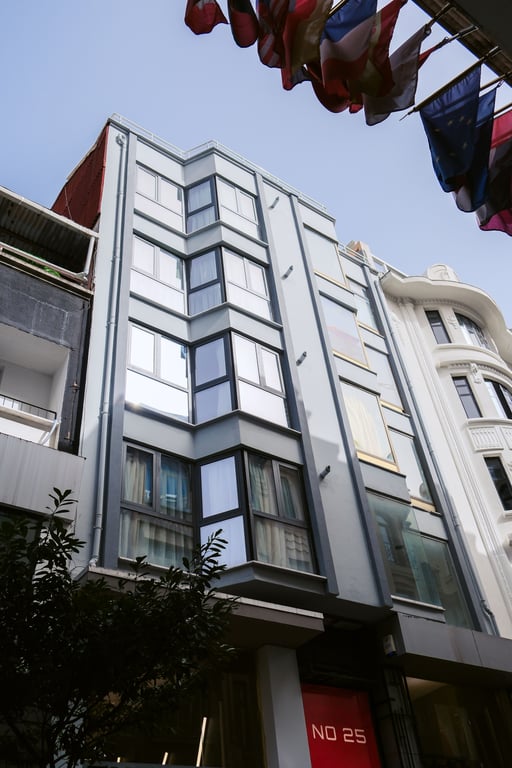 No25 Suites