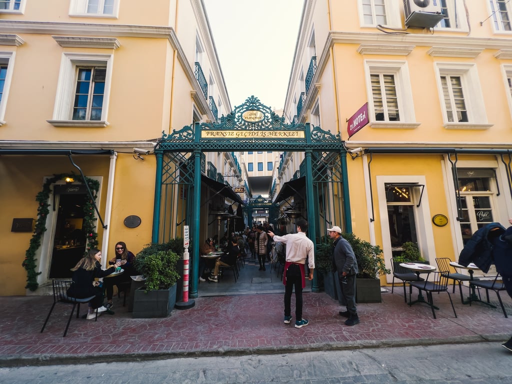 Port Galata Suites