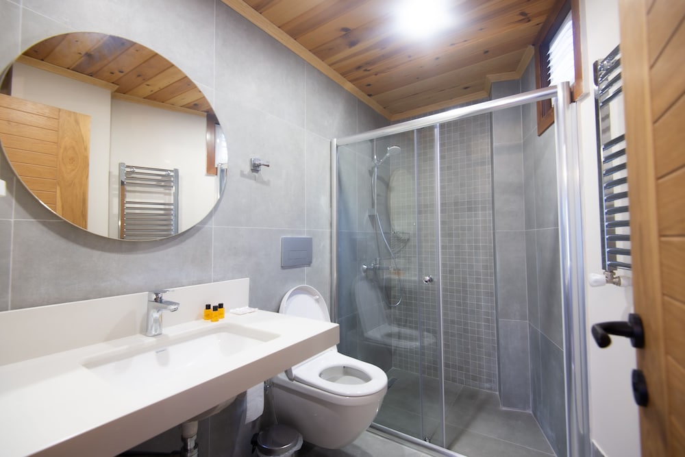 Ayder Koru Otel(41km Away From Ardesen)