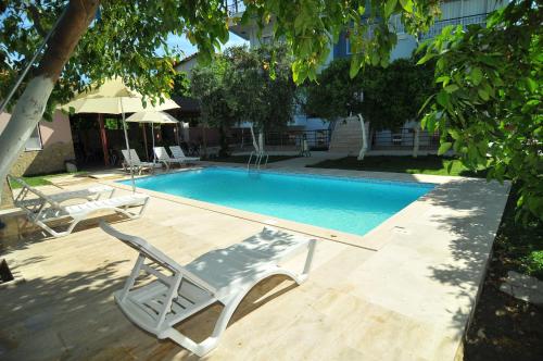 Likya Apart Hotel (48Km Away From Antalya)