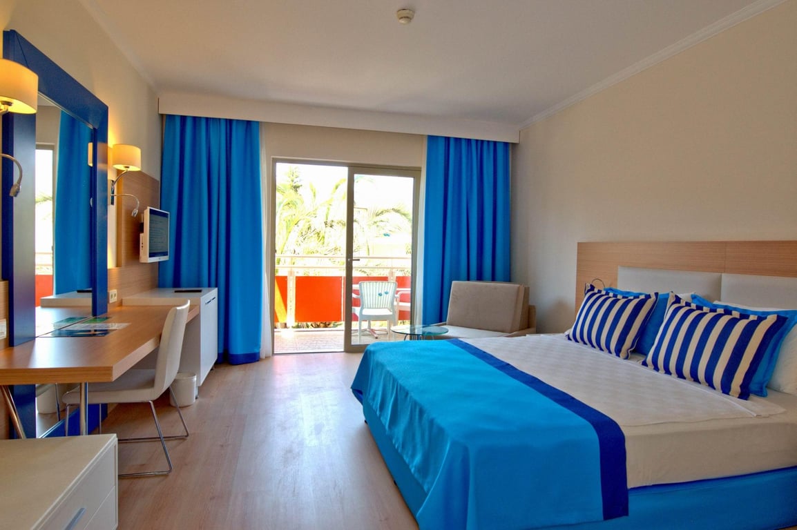 Tt Hotel Pegasos World (78km Away From Antalya)