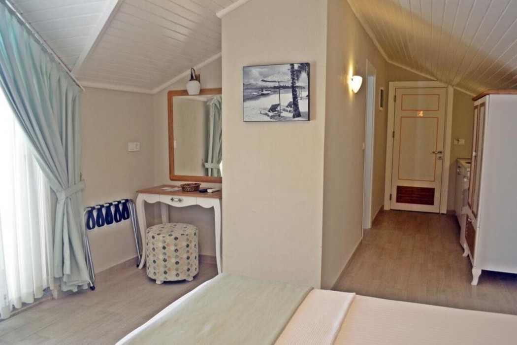 Datca Beyaz Ev Hotels (10 Km Away From Datca)