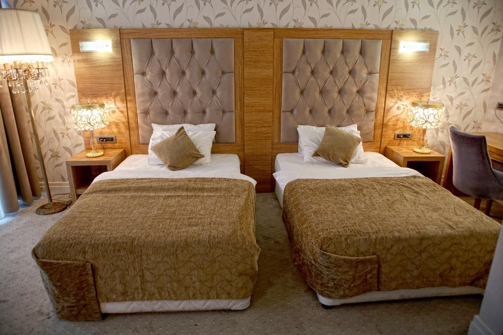 Asia Artemis Suite Hotel