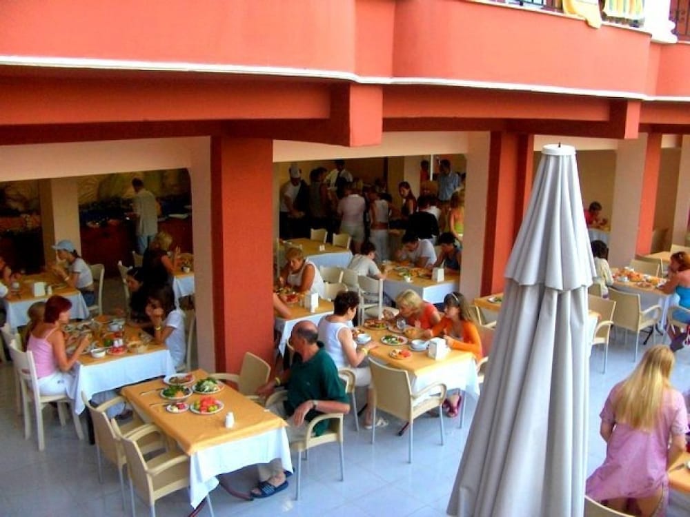 Jovia Park Beldibi (28Km Away From Antalya)