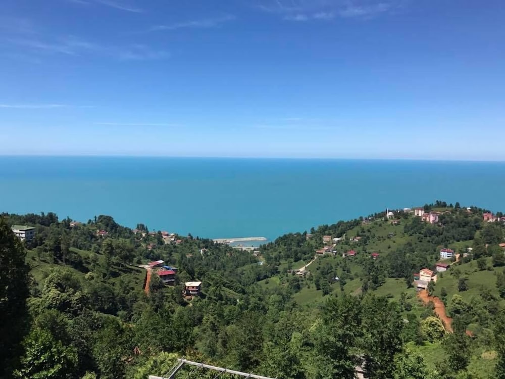 Kafdagi Konak Hotel (13.7 Km Away From Rize)
