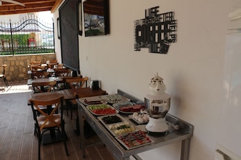 Weekend Bodrum Hotel(also Known As Maji Hotel)