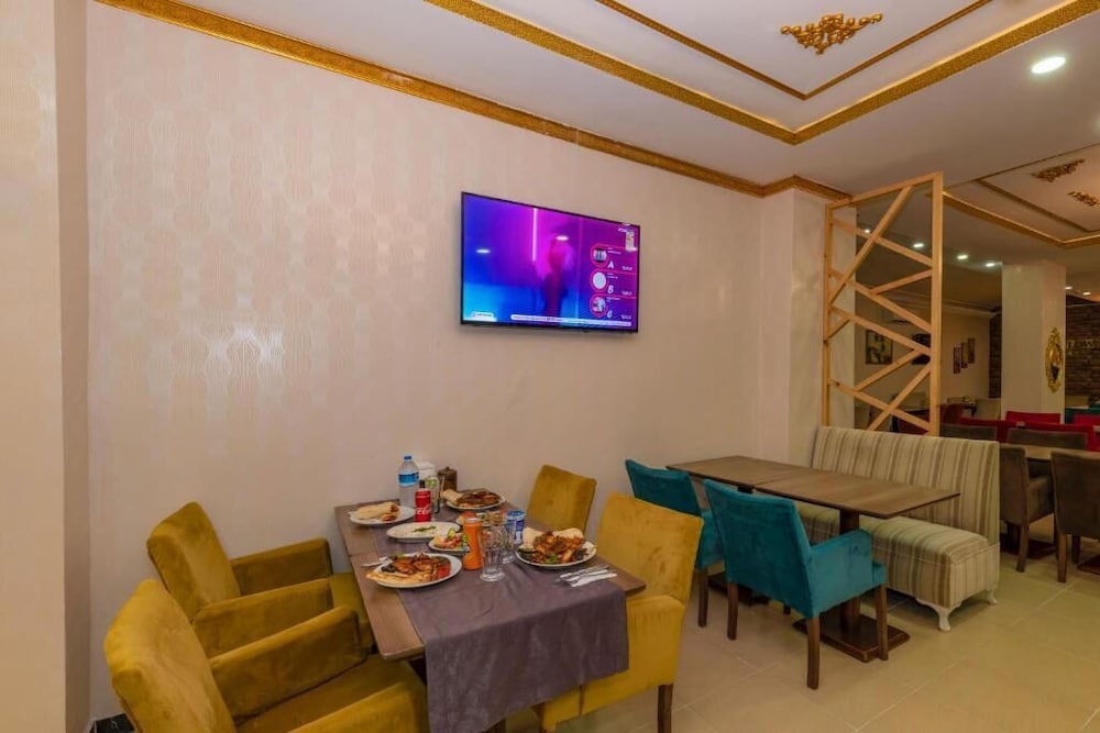 Golden Flower Hotel (not Used(