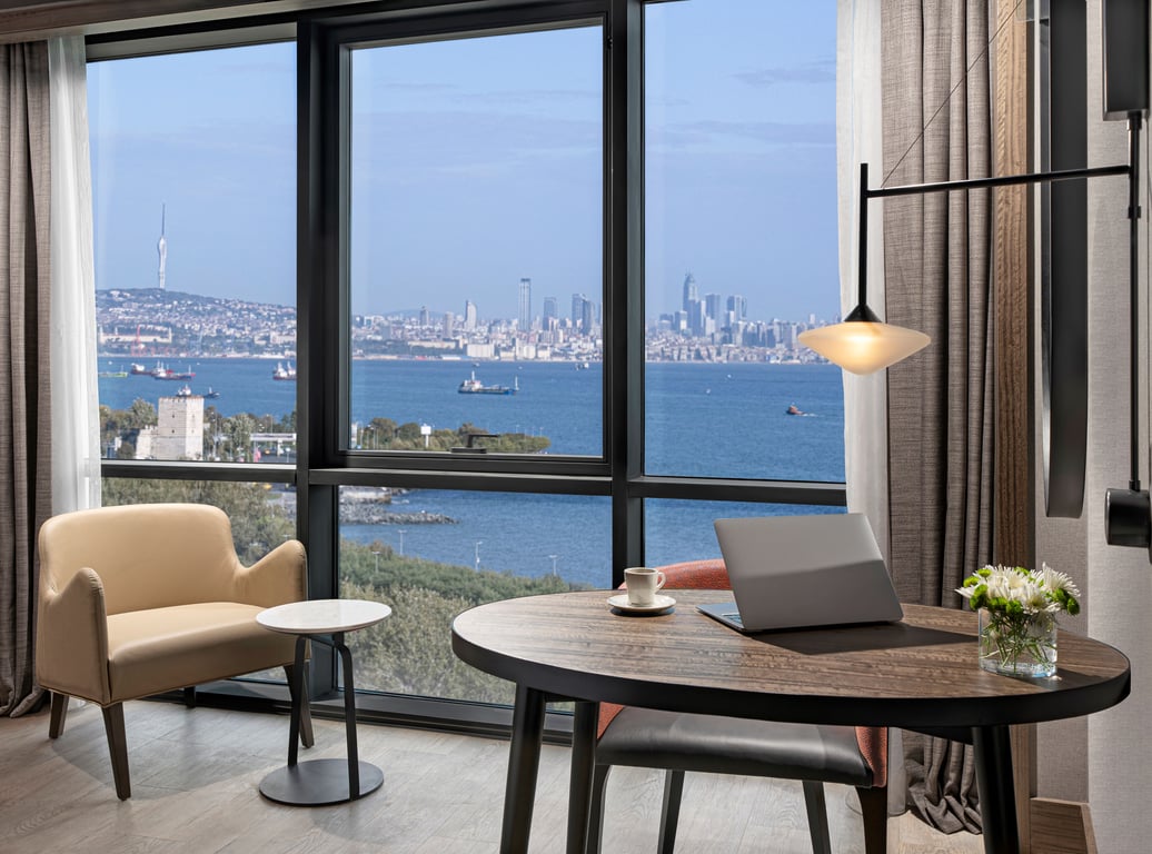 Movenpick Hotel Istanbul Marmara Sea