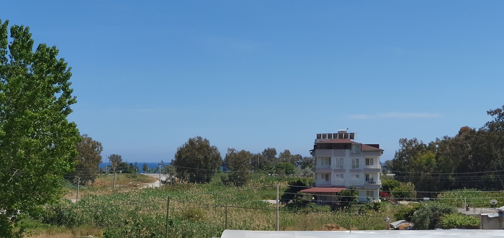 Yildiz Apart (Limited Hours Front Desk For Check In Please Contact The Property 5 Days In Advance)