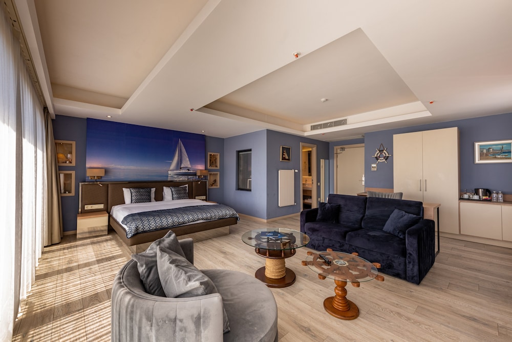 Rivas Moda Hotel (15Km Away From Istanbul Center)