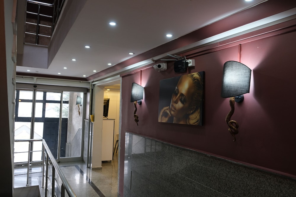 Bademlidere (no Front Desk Please Contact The Property In Advance)
