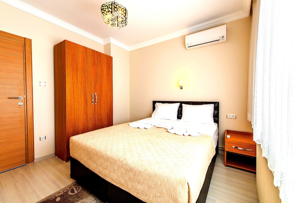 Efe Apart Hotel (also Known As Melia Suites)