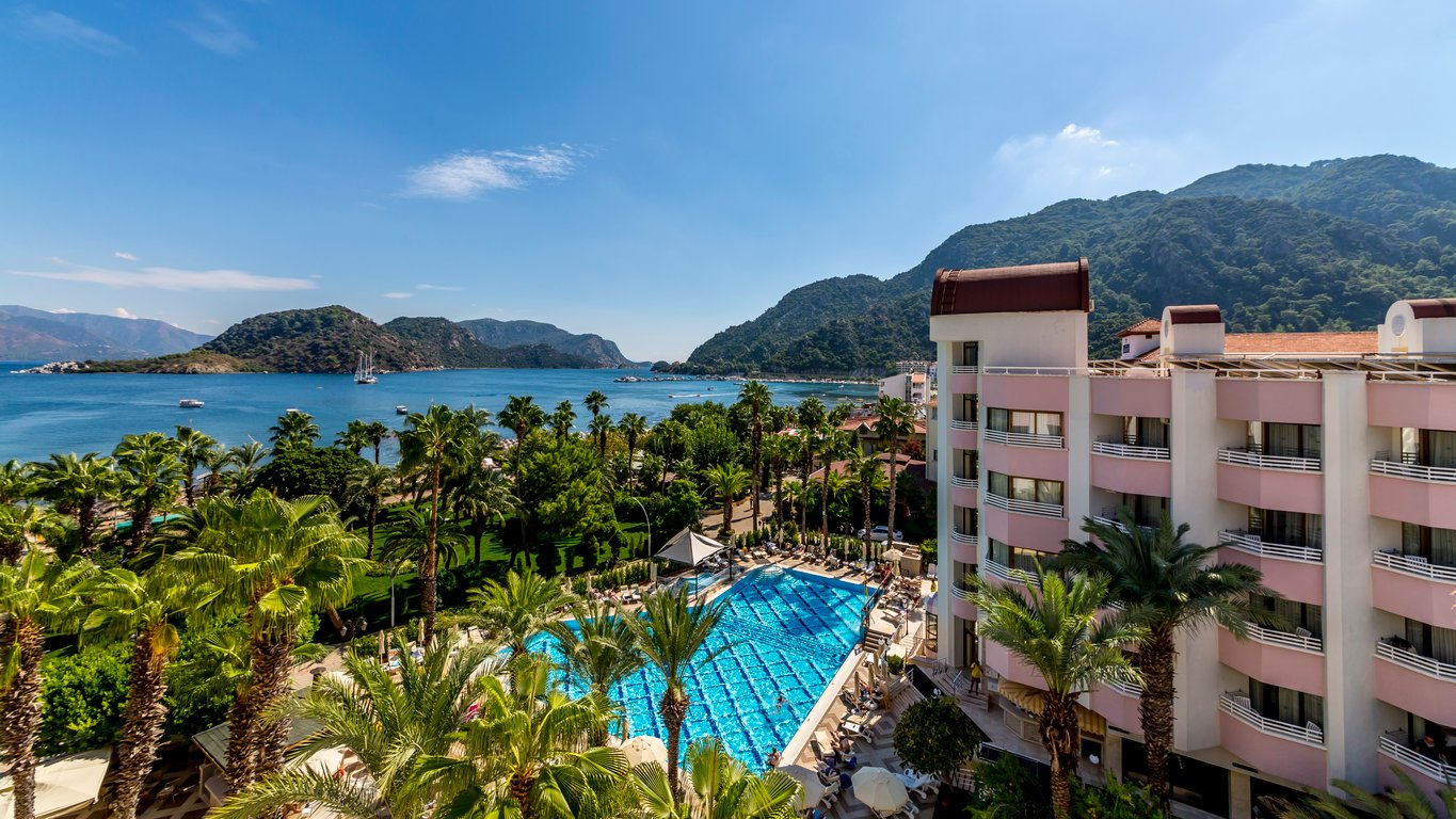 Aqua Hotel