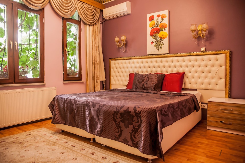 Salimbey Apartments