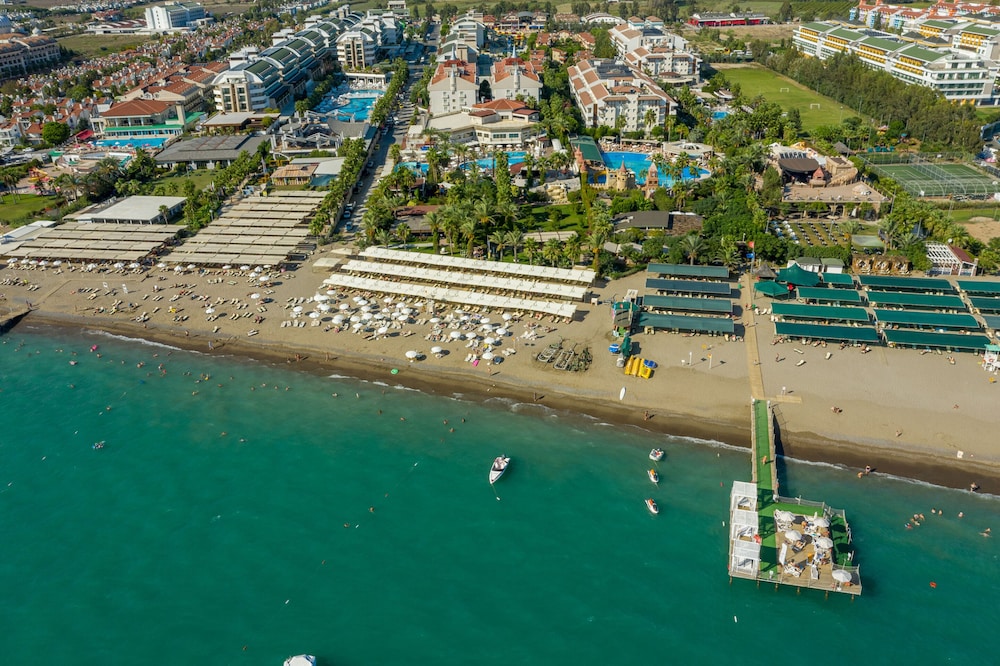 Aydinbey Famous Resort All Inclusive (50 Km Away From Antalya)(Does Not Accept Men Only Bookings)